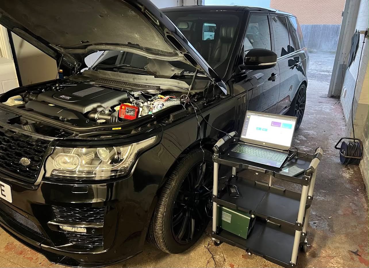 Range Rover ECU tuning on the driveway